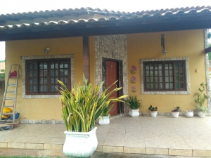 casa com 3 quartos com 1 suite, Caxito